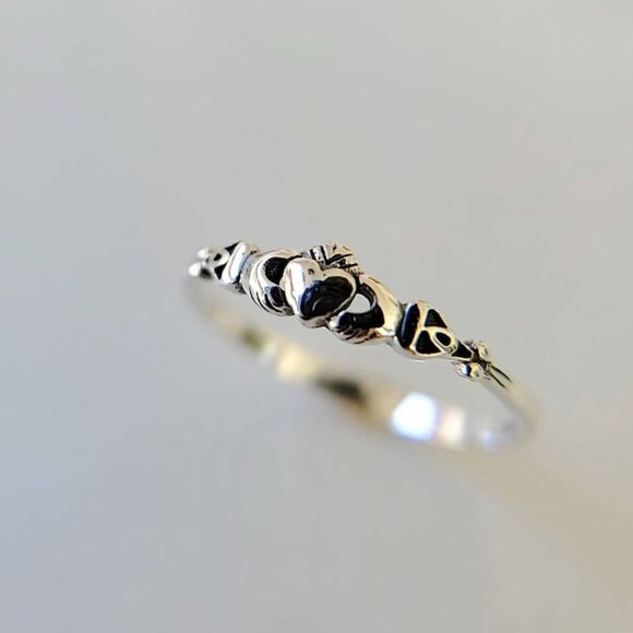 Claddagh Ring, Tiny Celtic Irish Claddagh Ring, Thin Ring, Sterling Silver Women - Picture 5 of 9